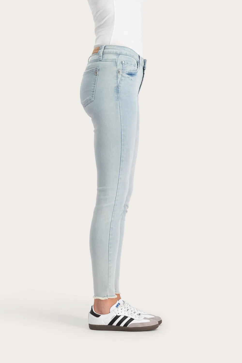 Florez Bobbi slim fit jeans soft blue stretch