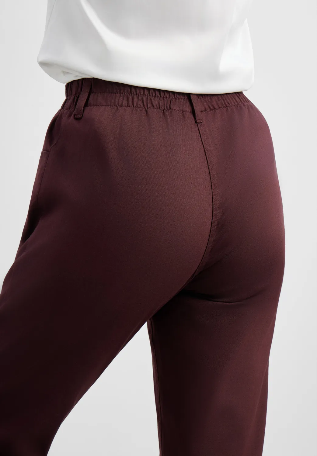 Laurie Ellie Relaxed SL damesbroek Dark Plum 69 cm