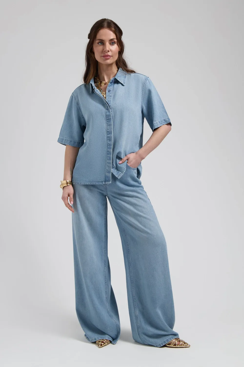 Florez Sylena blouse Mid Blue tencel korte mouw