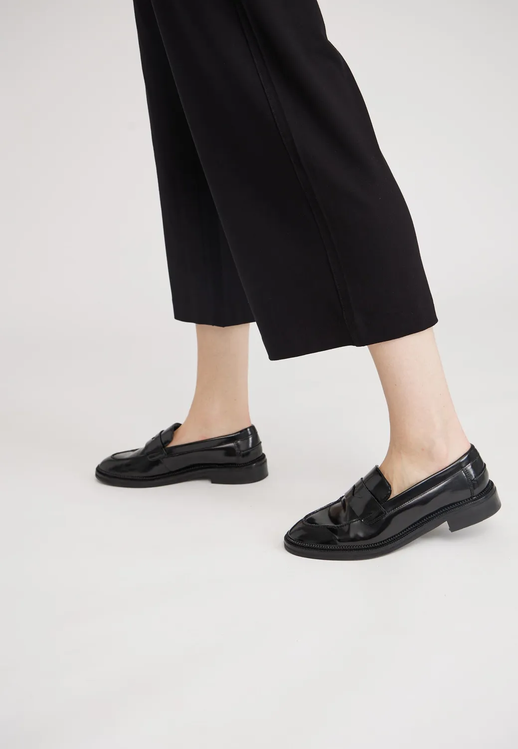 Laurie Donna Loose CL 28364 damesbroek Black stretch