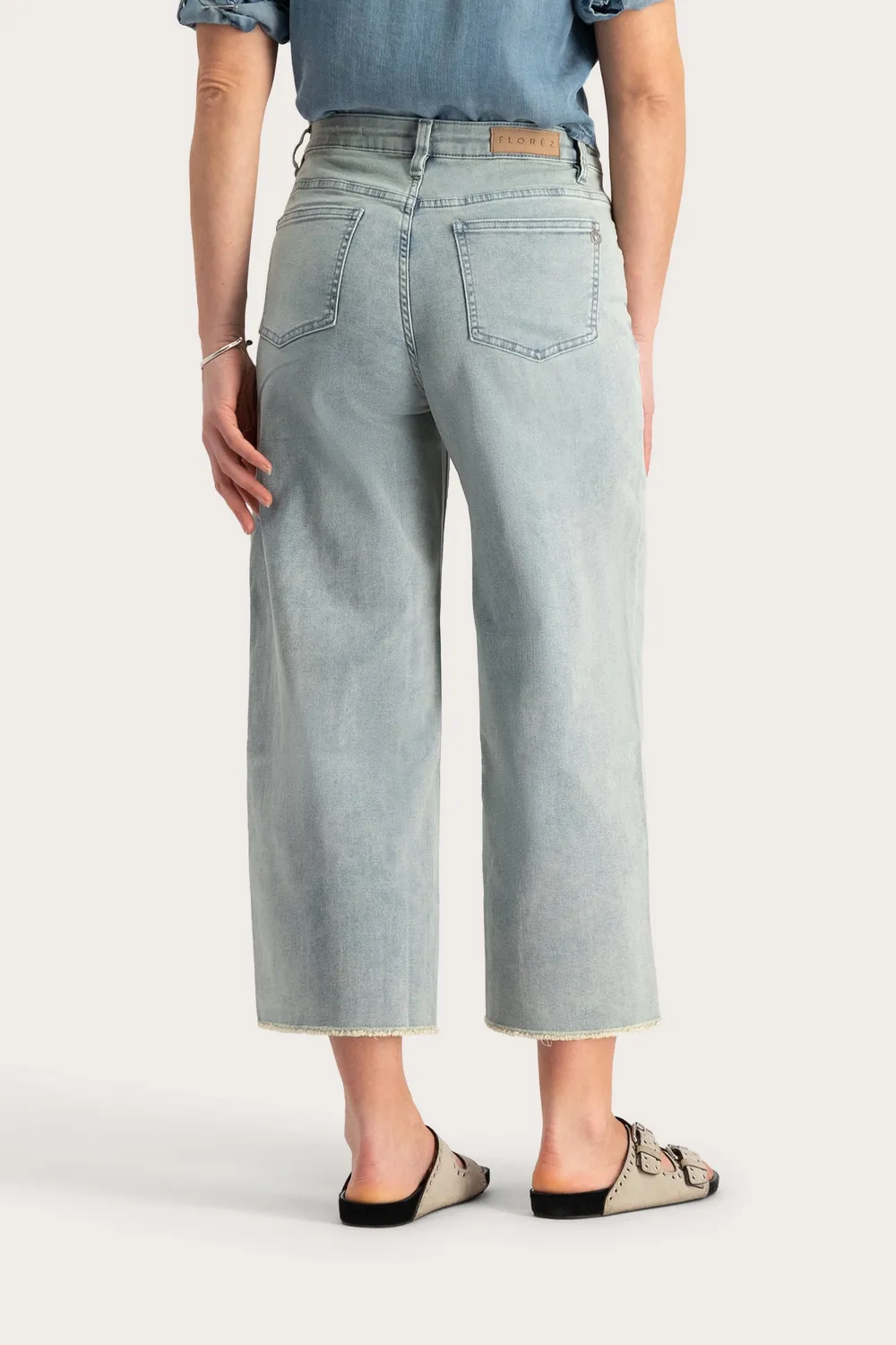 Florez Megan jeans Light Blue cropped wide fit