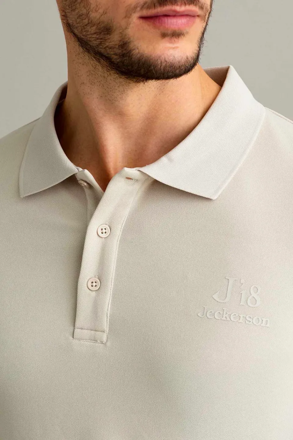 J18 polo korte mouw lichtbeige technisch piqué