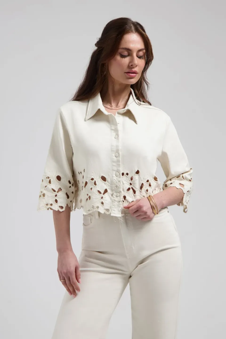 Florez Ruby blouse Soft white opengewerkt denim