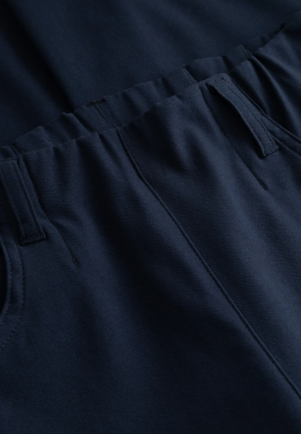 Laurie Donna Loose SL 101134 damesbroek navy korte lengte