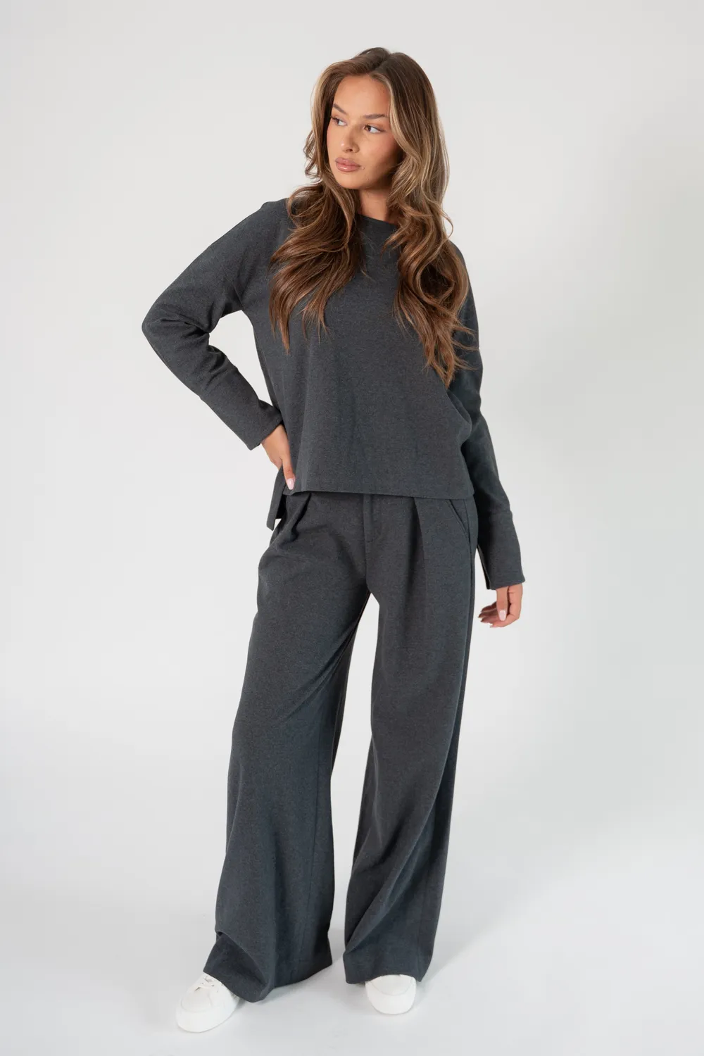 Corel Ella Pleated broek zwart wijde pijp