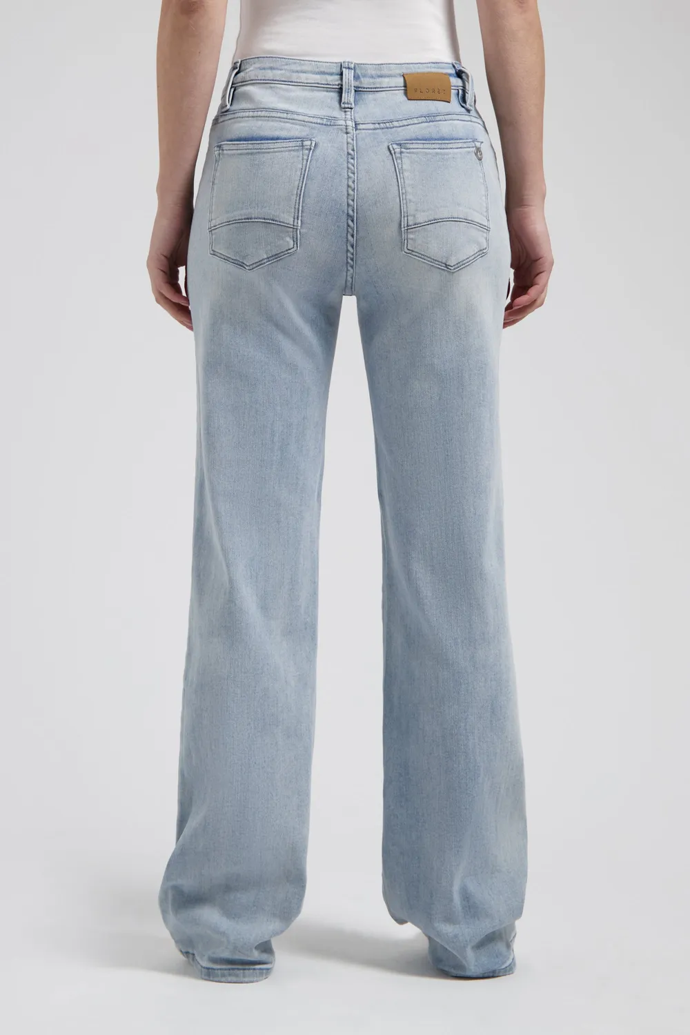 Florez Sophie Straight Studs jeans Cool Blue studs