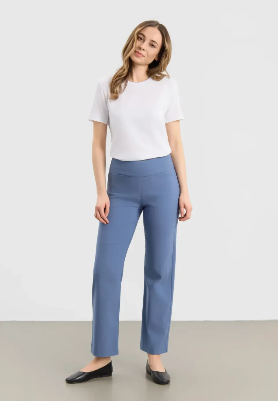 Laurie Thea Straight SL damesbroek blue korte lengte