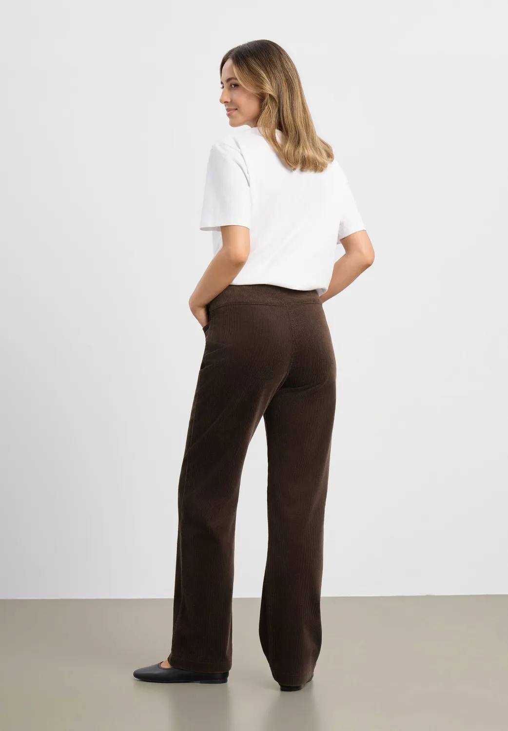 Laurie Thea Straight ribbroek bruin medium