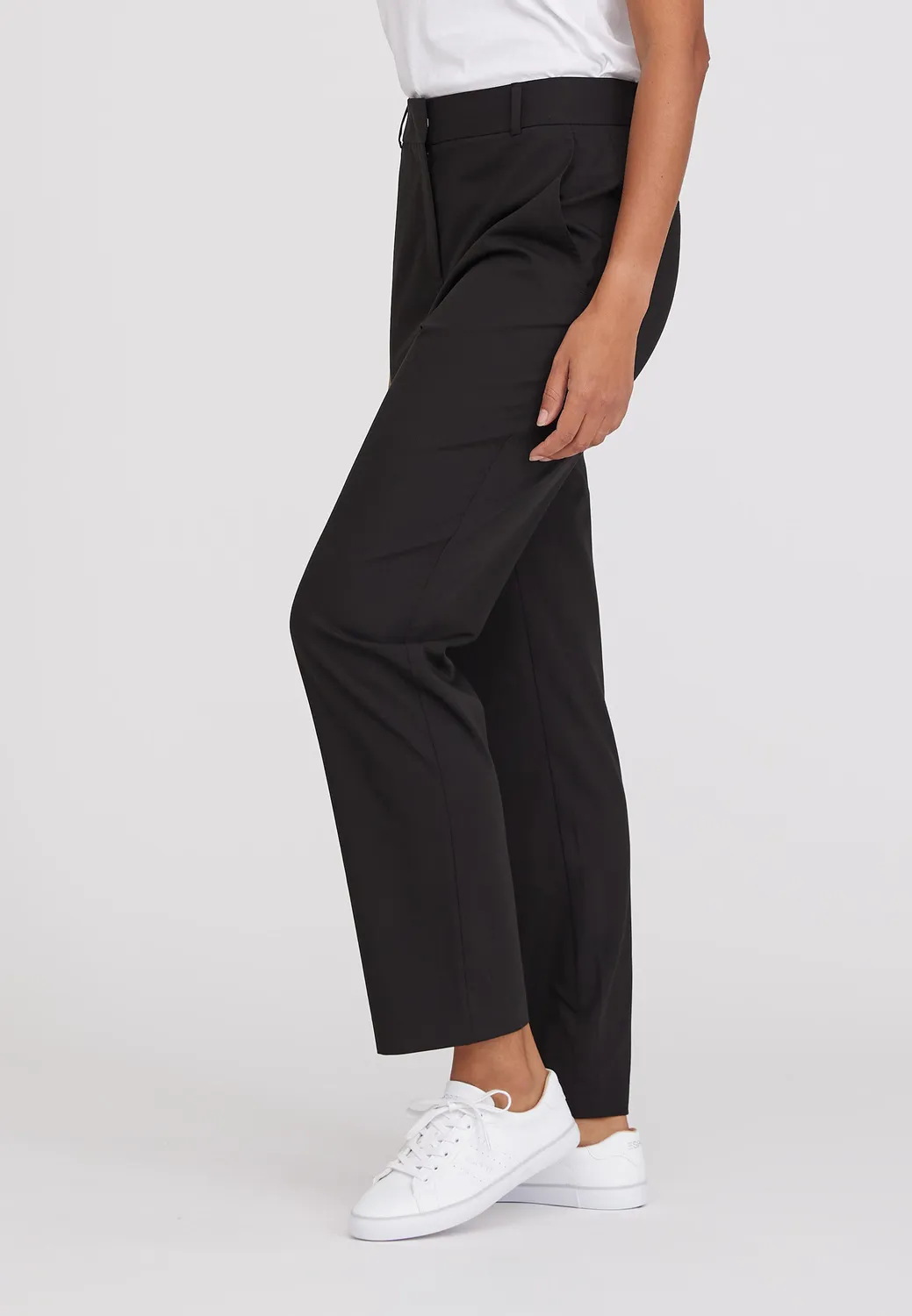 Laurie Noa Relaxed ML broek zwart viscose