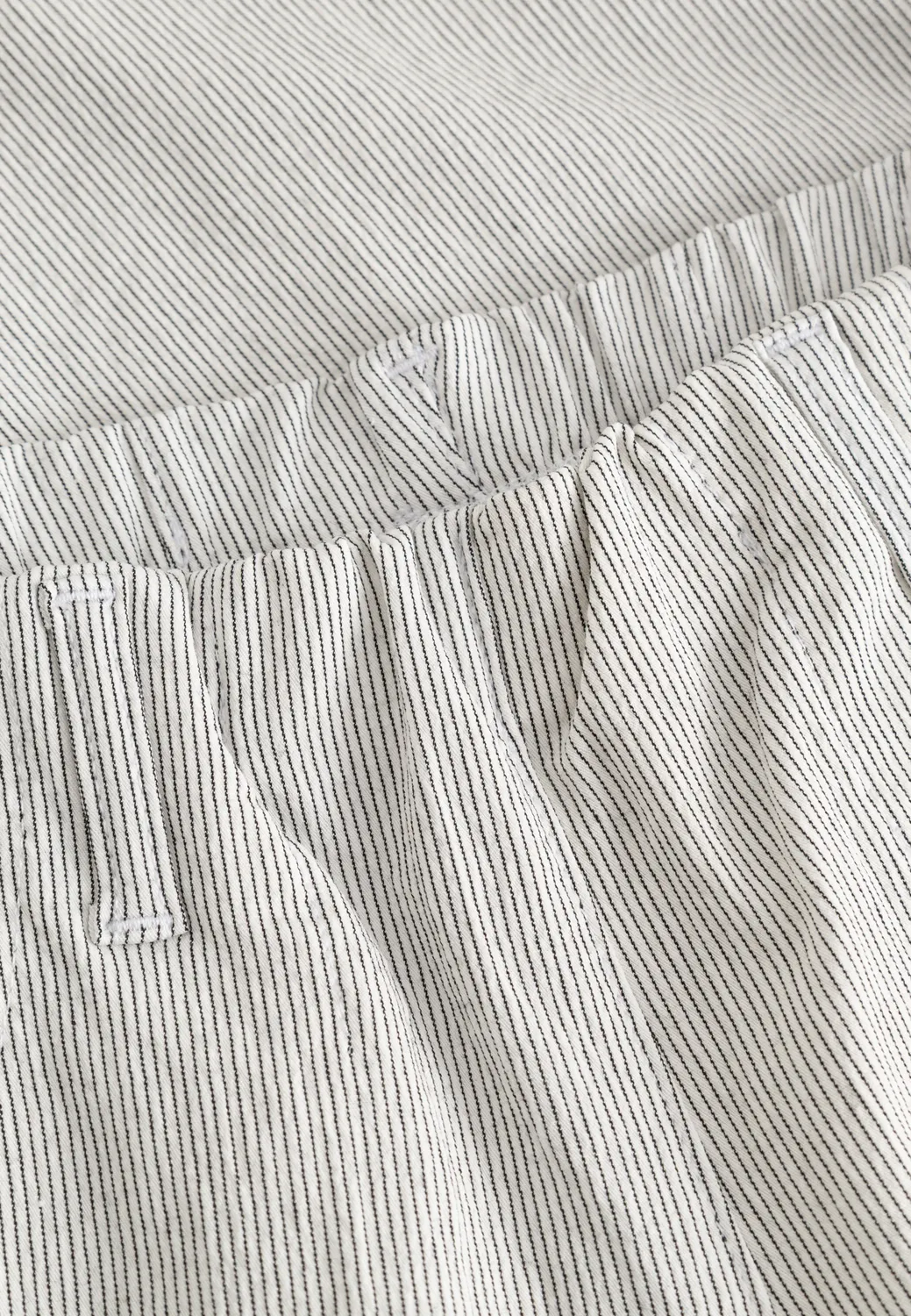 Laurie Donna Loose CL cropped broek white pinstripe