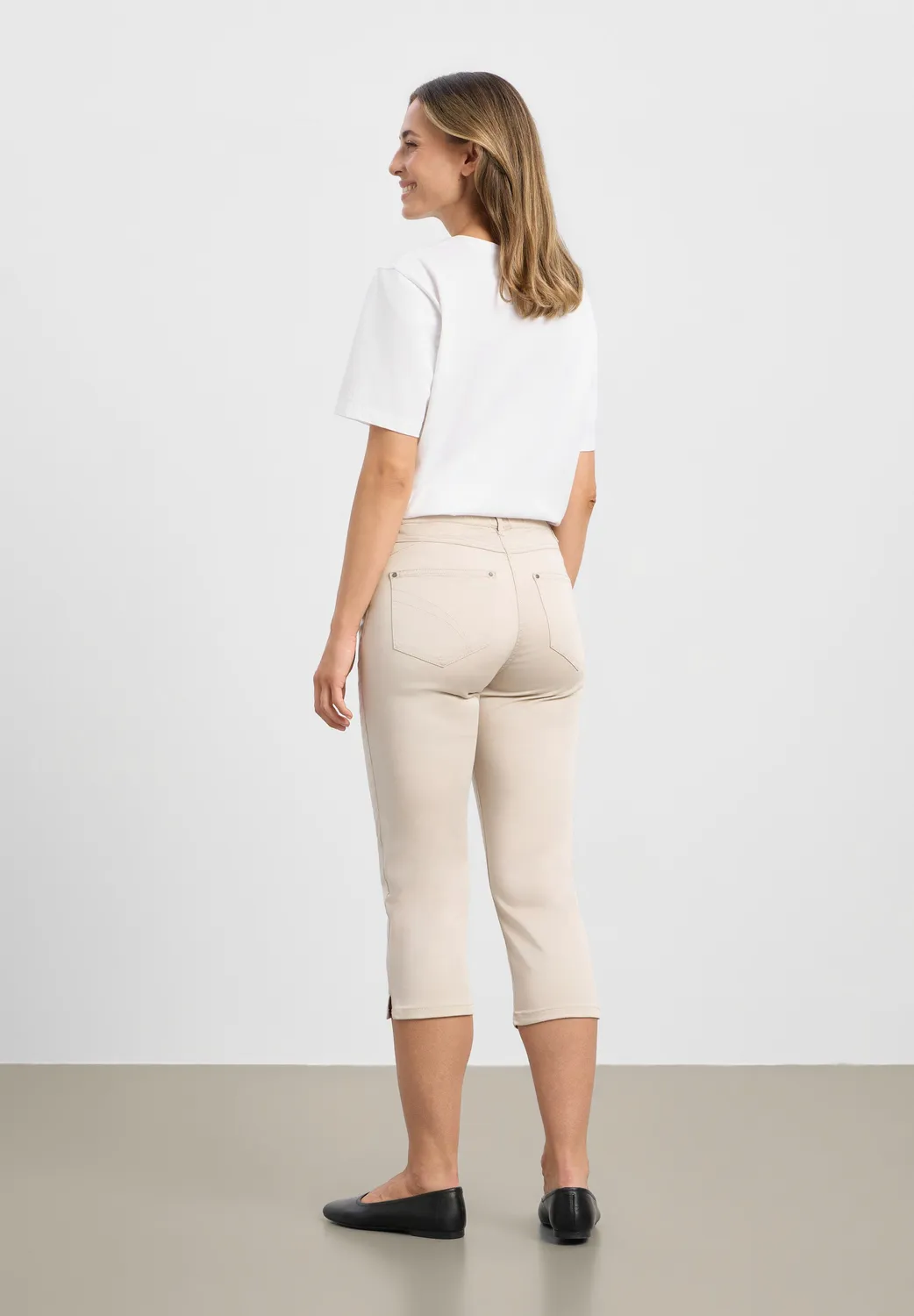 Laurie Hannah 22244 Capribroek Grey Sand Stretch