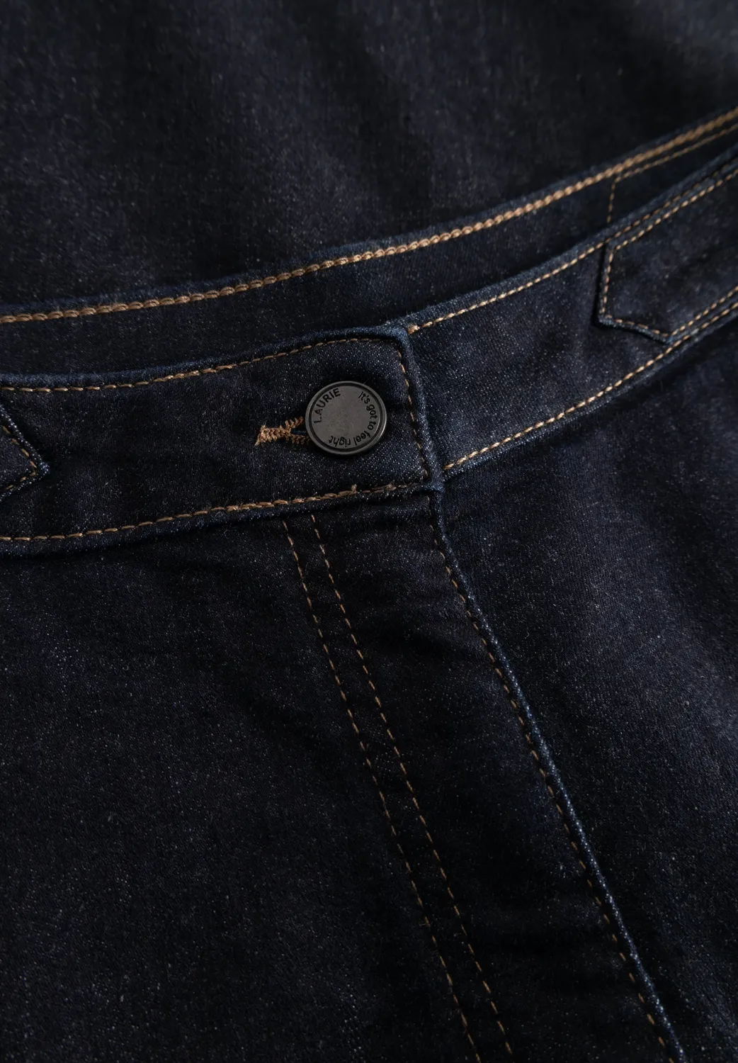 Laurie Freya Tapered Loose SL damesbroek Night Blue Denim stretch